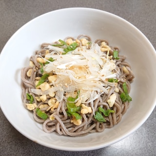 新玉ねぎの冷やしぶったぬ蕎麦